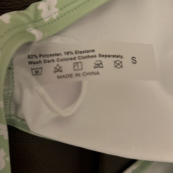 Shein bathing suit/bikini Size Small (4) Color:Green and white - Picture 3 of 3